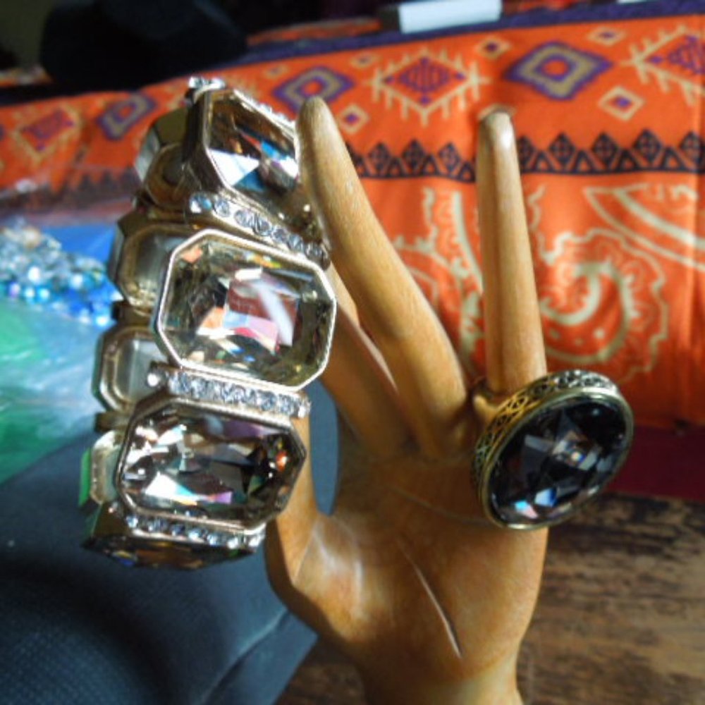Nwot Cache Chunky Stretch Bracelet & Ring - image 1
